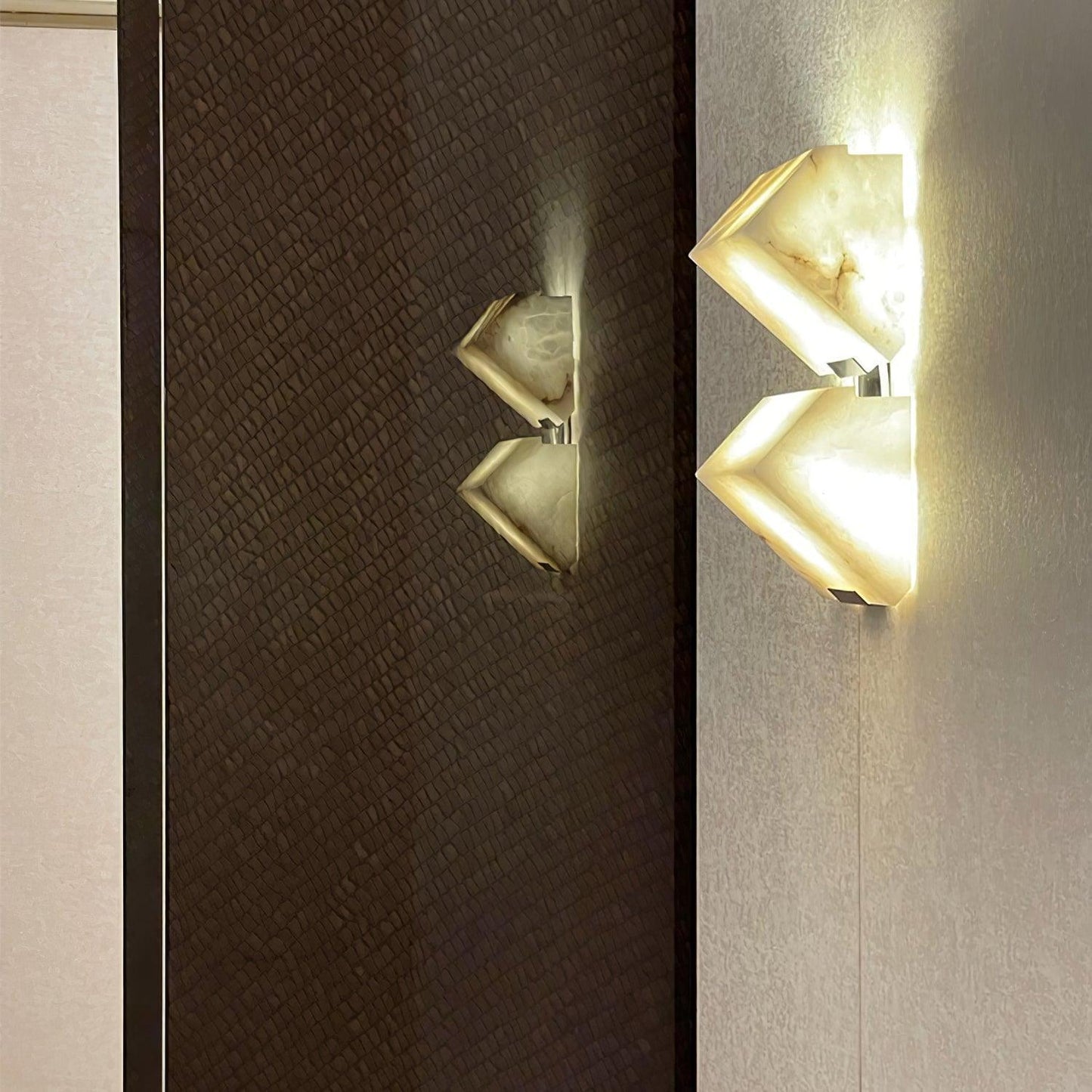 Alabaster Panel LED Wall Light / L 5.5″ x H 12.2″ / L 14cm x H 31cm ( Power~10W 800lumens) / White / Cool Light