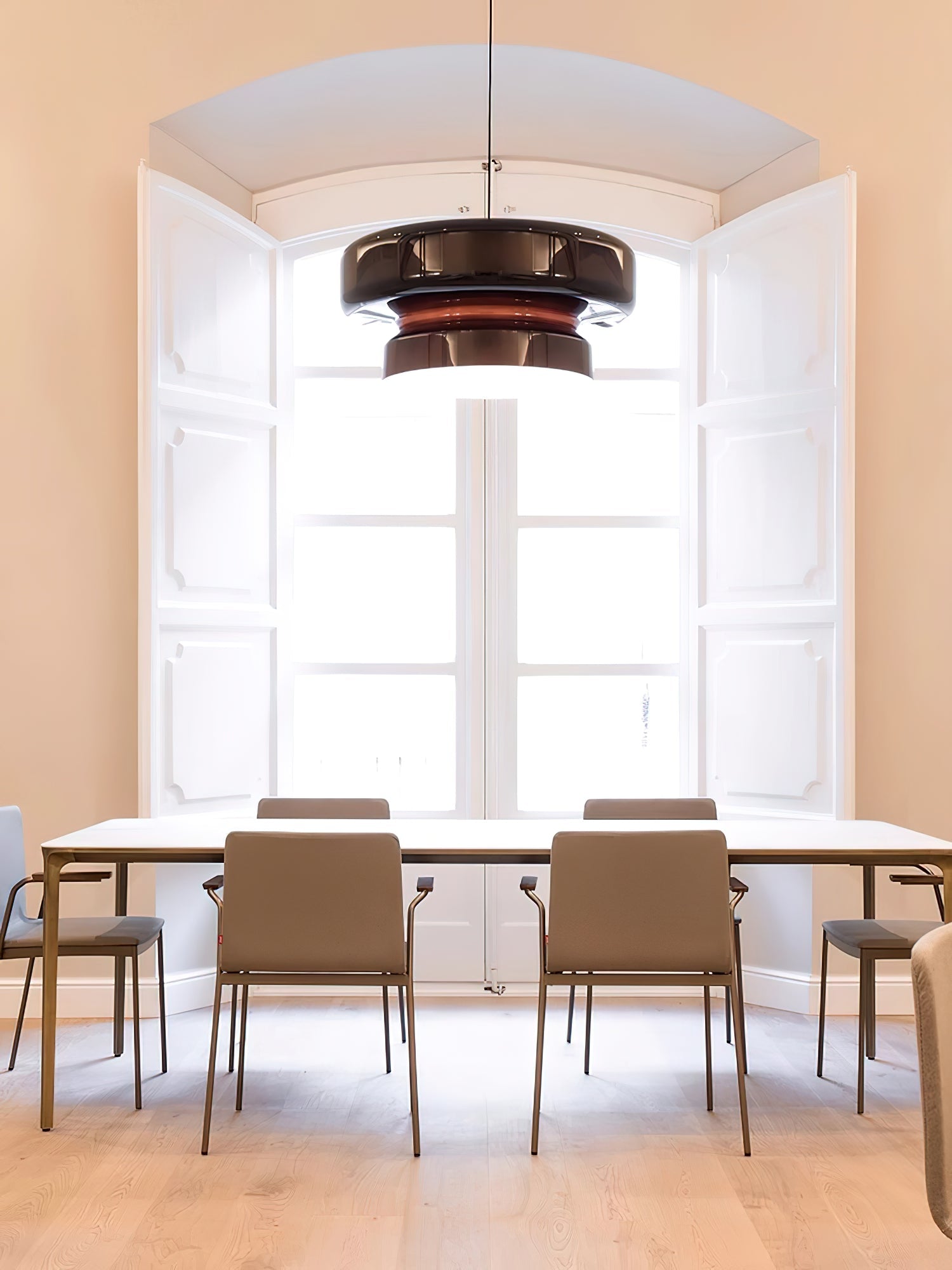Organic Glass LED Pendant Light